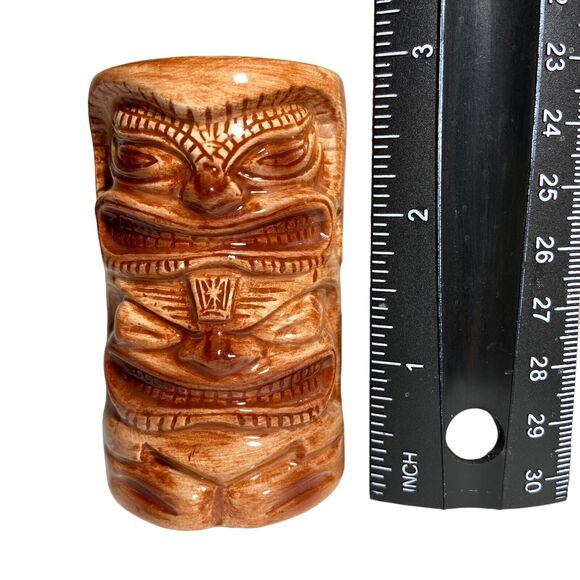 Brown Ceramic Tiki Salt and Pepper Shakers Hawaiian Polynesian Totem Set of 2 - Picture 8 of 10